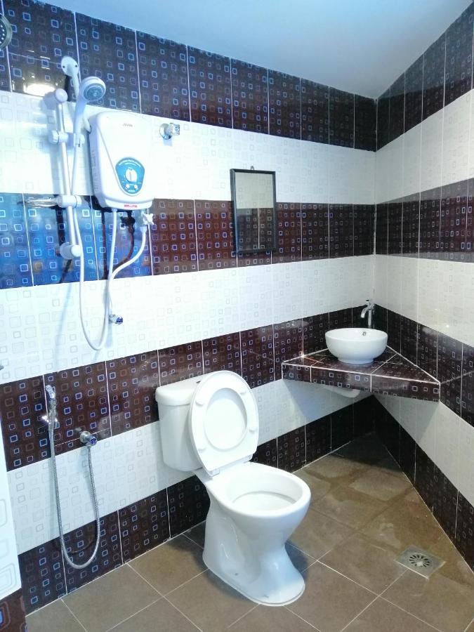 Hotel Nawar Pasir Mas Exterior photo